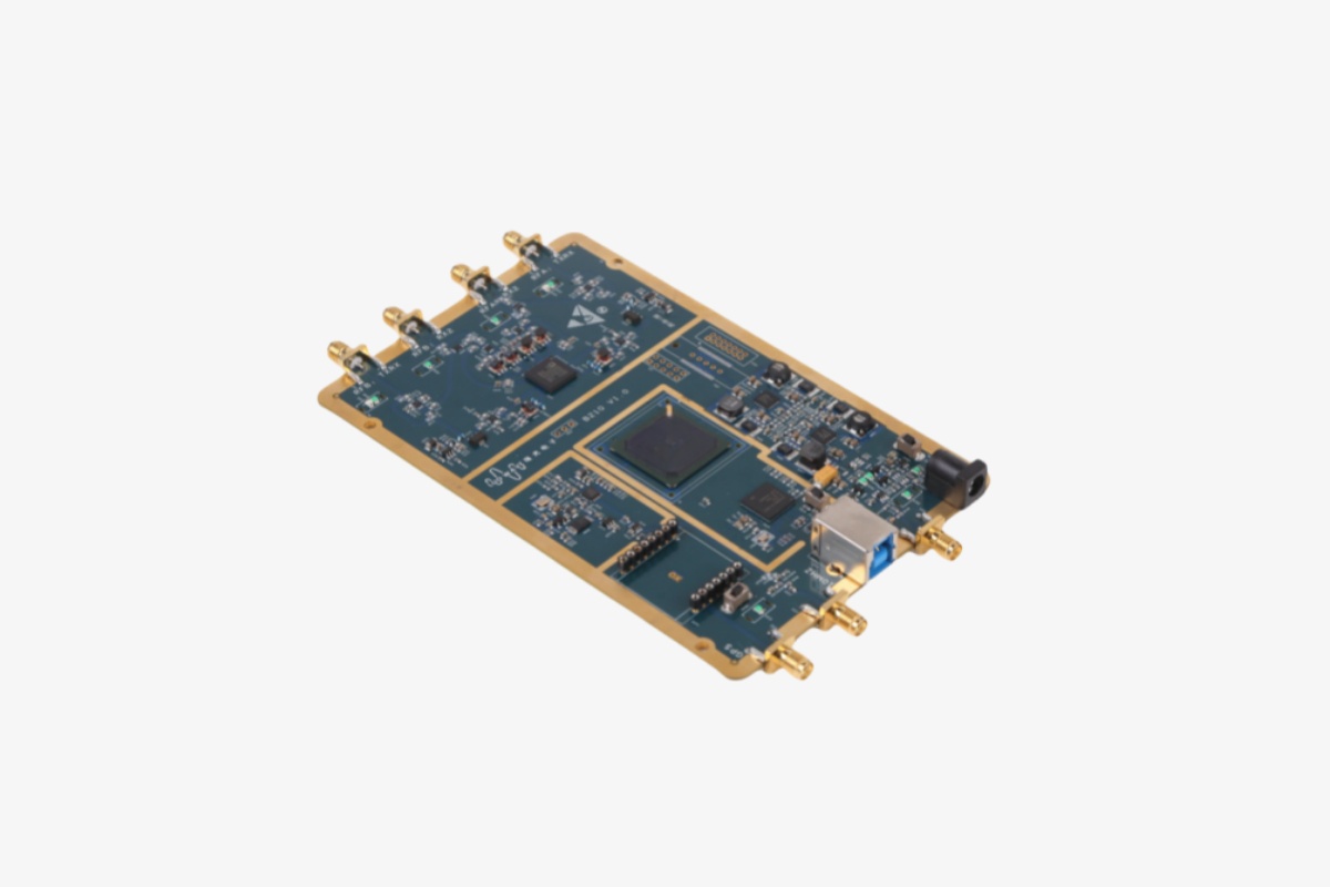 Xilinx Artix™ 7 200T FPGA